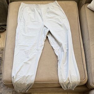 Lululemon Joggers Pace breaker